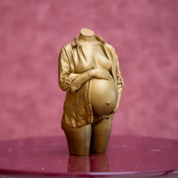 metalized - messing Veredelt zwangerschapsbeeldje messing