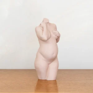 Zwangerschapsbeeldje luxe kunststof huidskleur